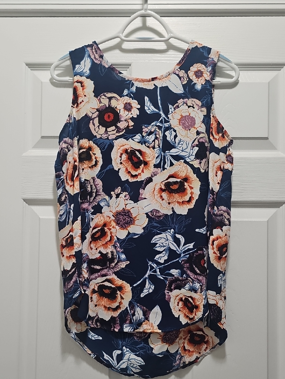 Maurices Navy Floral Sleeveless Camisole